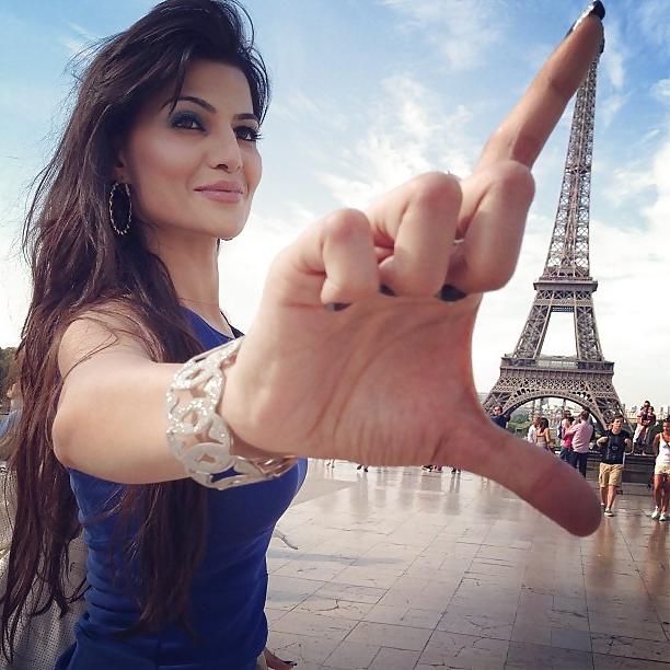 25P Paki beauty SADAF.