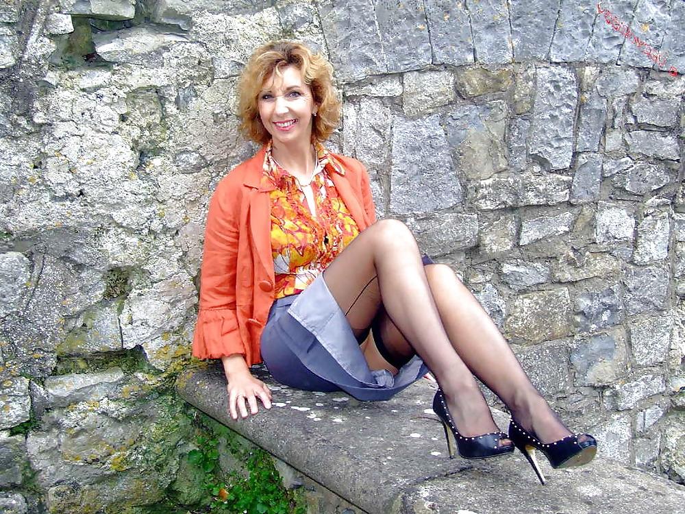 25P Mature Beauty - Chrissy 48