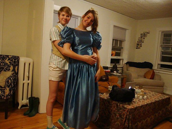 25P Facebook halloween amateurs