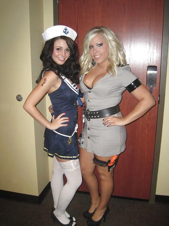 25P Facebook halloween amateurs