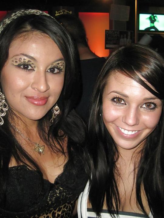 25P Facebook halloween amateurs