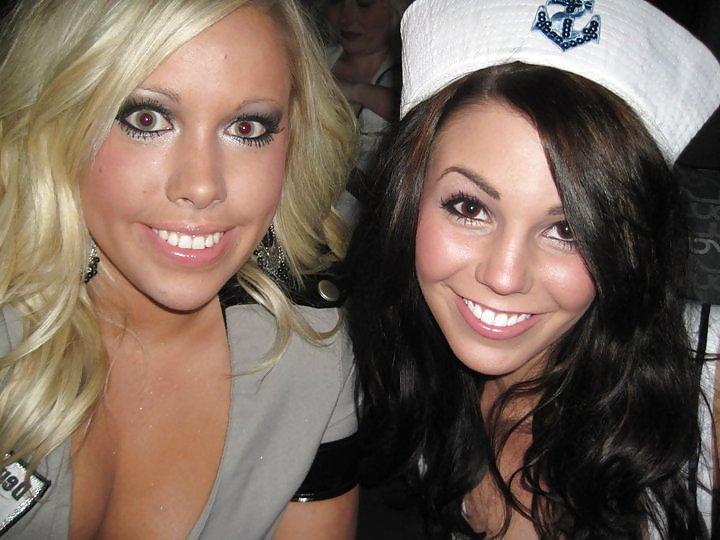 25P Facebook halloween amateurs