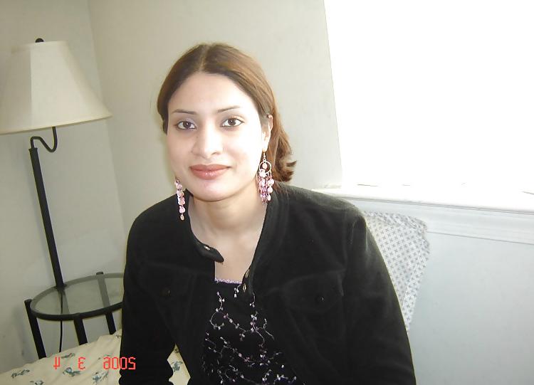 25P Desi Girls