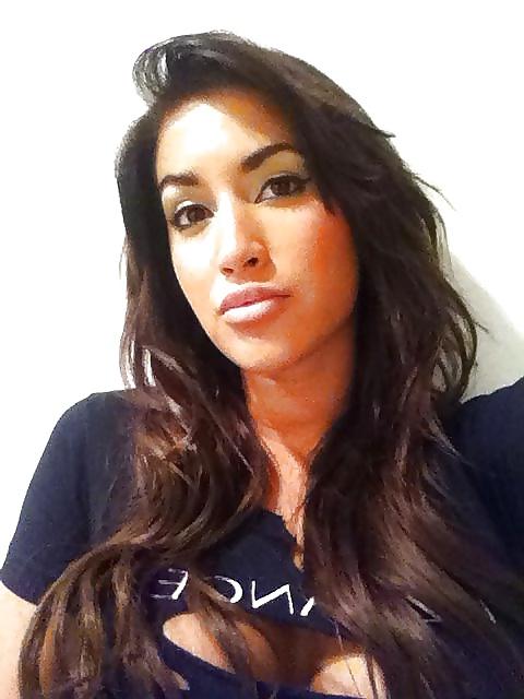 15P ARAB SELF SHOT