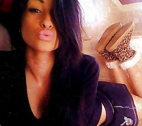 15P ARAB SELF SHOT
