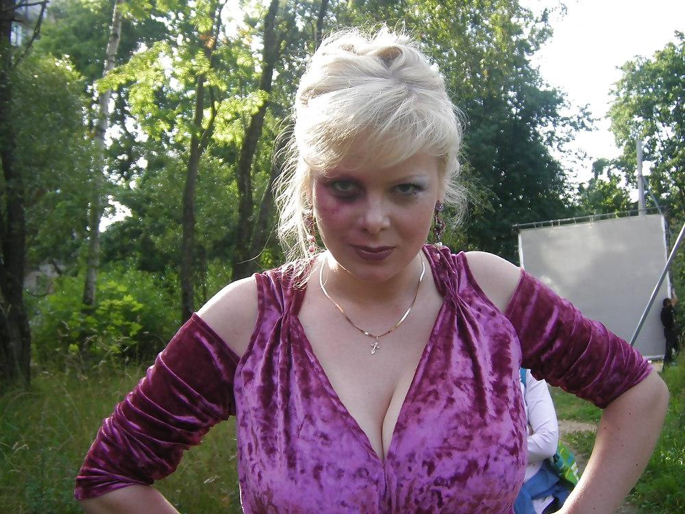 25P Busty Russian beauty Alena Shaytarova