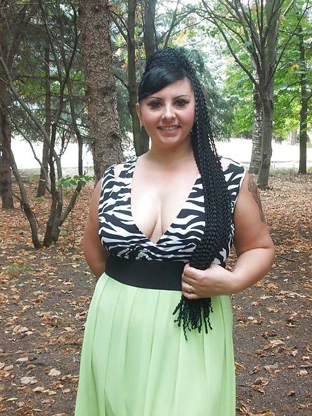 22P Busty Russian Woman 1201