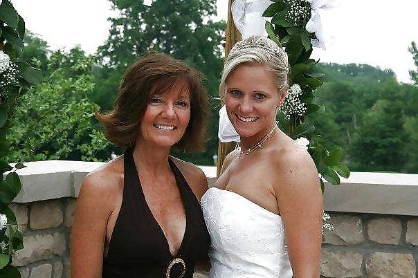 25P Cougars with Cubs