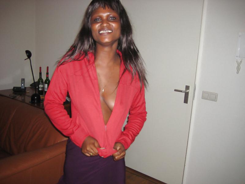 25P Jessica the black beauty