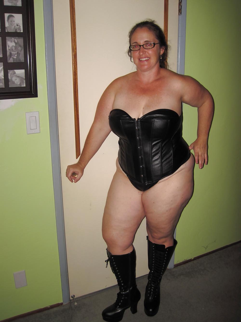 25P Maureen Lyall - Leather Corset Part 2