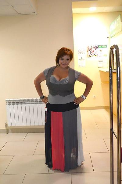 13P Busty Russian Woman 1618