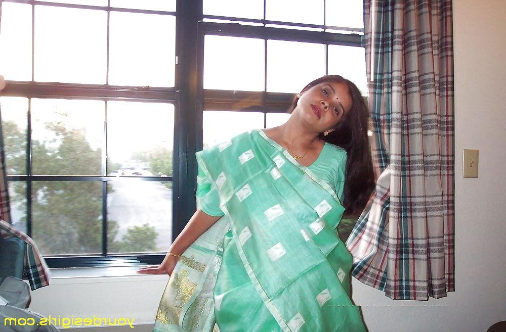 25P Desi cpl fucking 