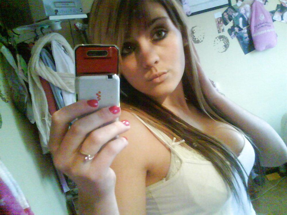 12P Big tit teen babe self pics