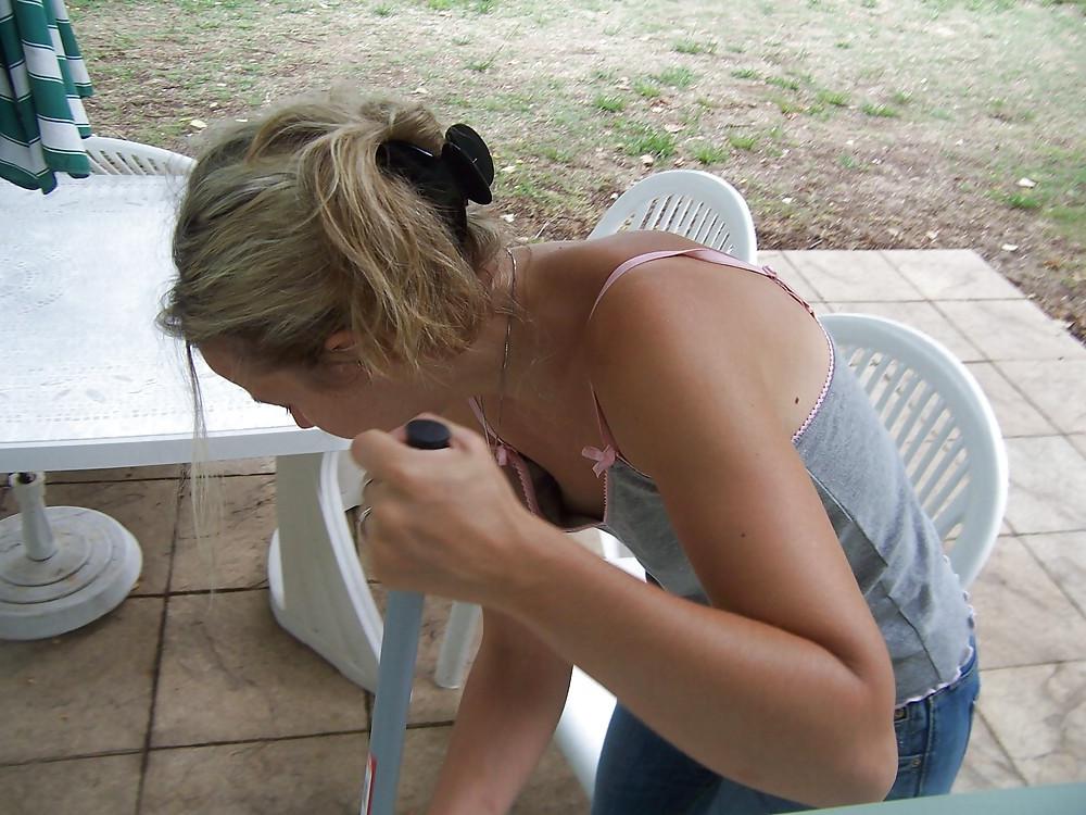24P More Downblouse