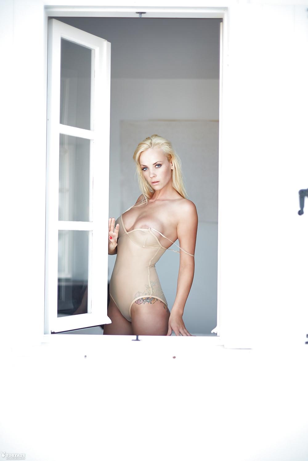 25P Sarah Domke - German Playboy Beauty