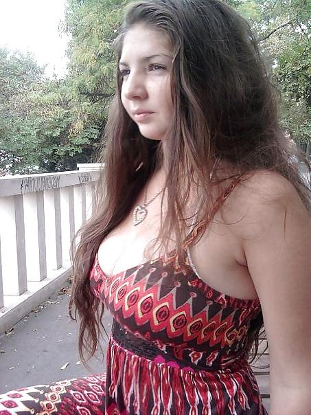 14P Busty Russian Woman 1258