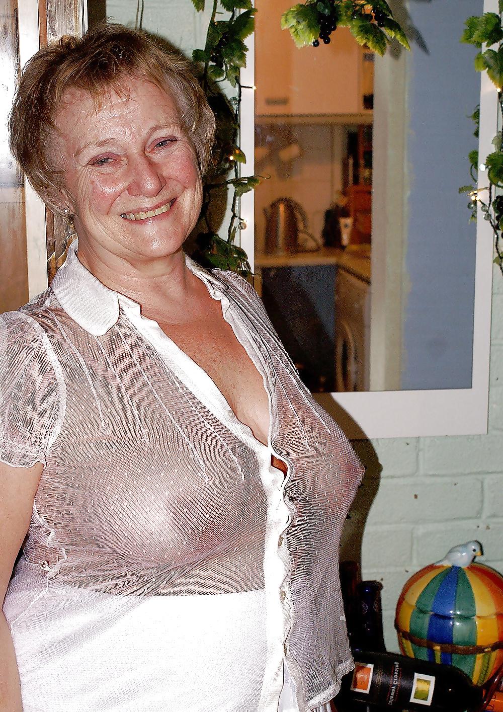 25P SEE-THROUGH 24