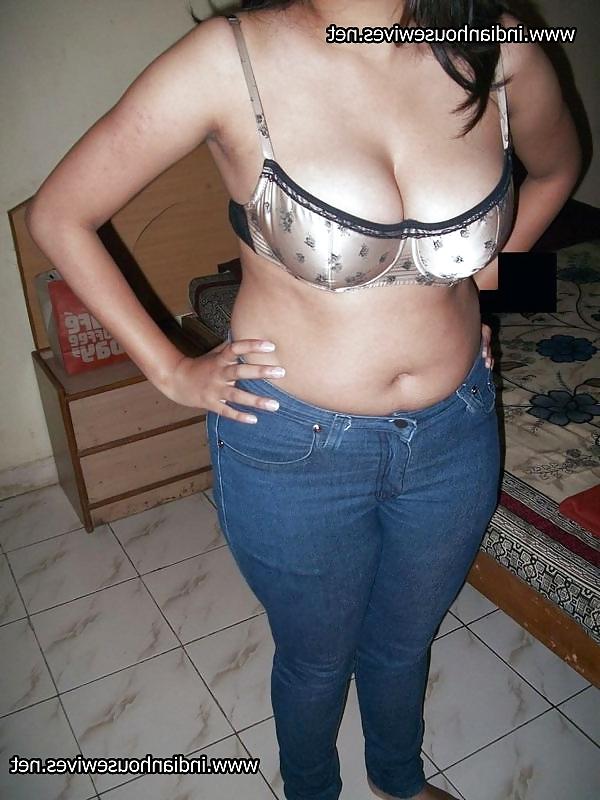 25P Desi BBW11