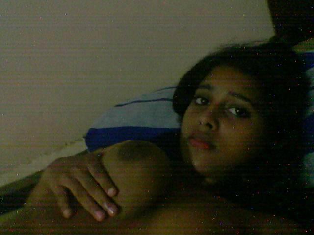 25P BANGLA GF FUCKED-INDIAN DESI PORN SET 3.1