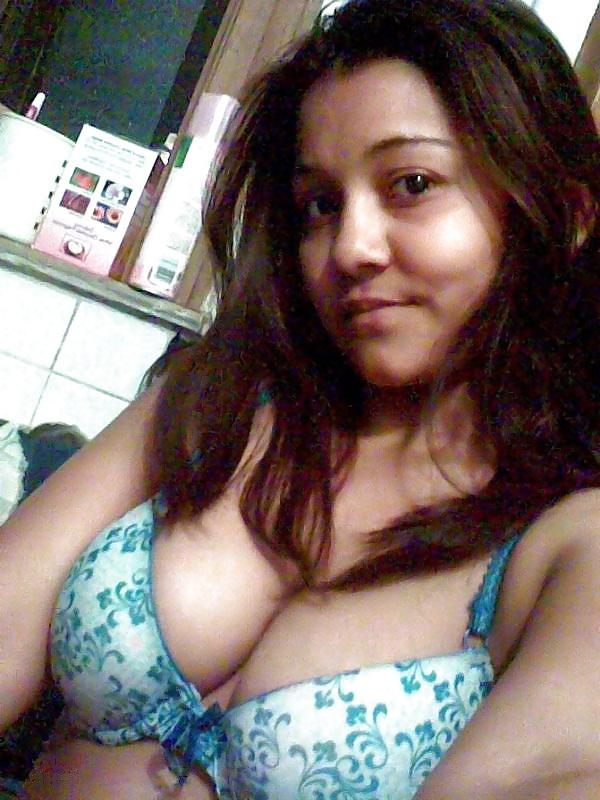 19P Desi Indian Girls SelfShot Hot Pics - Part 6