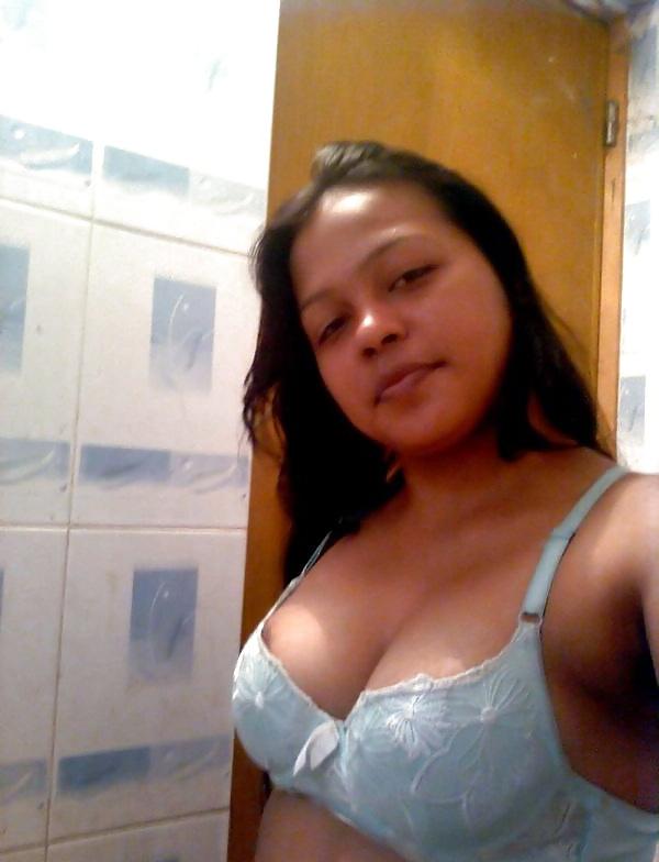 19P Desi Indian Girls SelfShot Hot Pics - Part 6