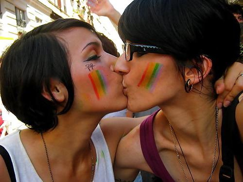 25P Stroking, Kissing, Hugging