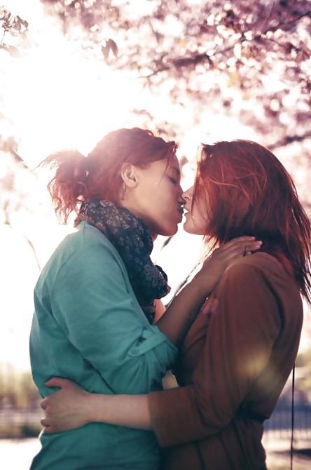 25P Stroking, Kissing, Hugging