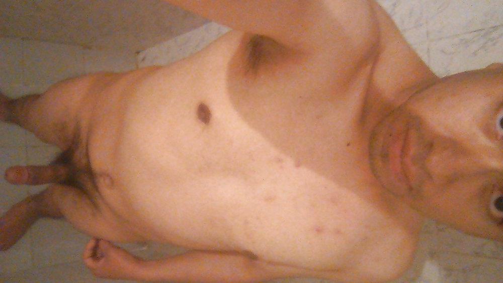16P 23yrs guy naked,cute hot photos,erect penis,testicles,cum