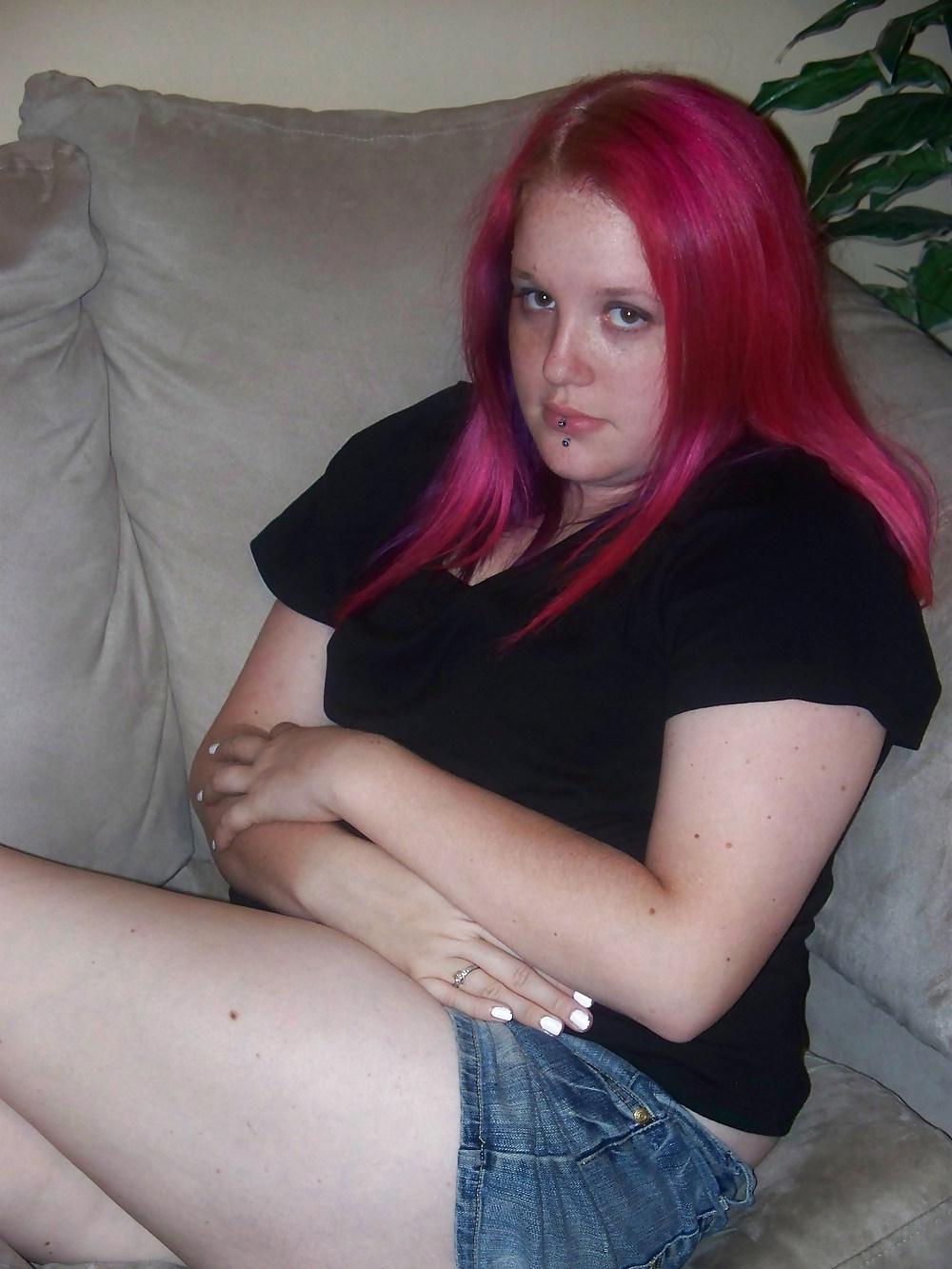 22P Ex-Wife in Jean Shorts (Leg and Foot Fetish)