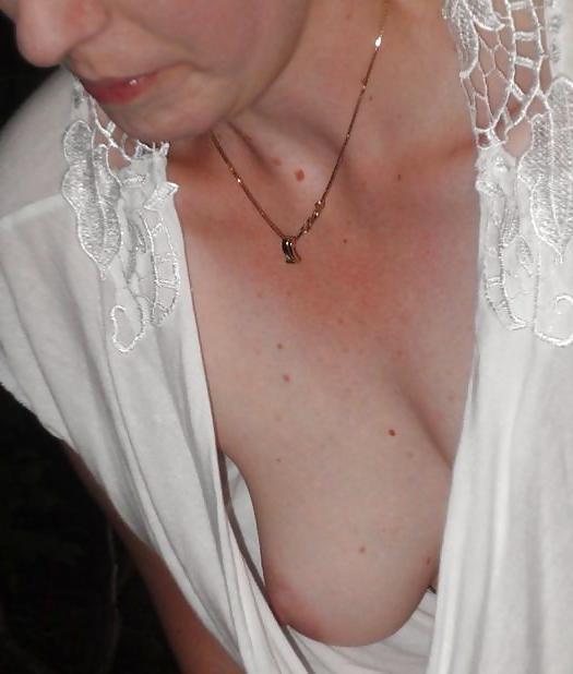 25P Downblouse Nipple Shots 3