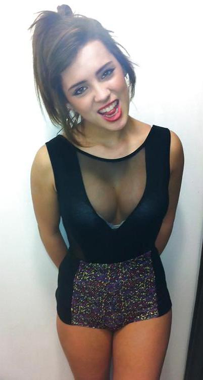 25P SEXY DRESSED