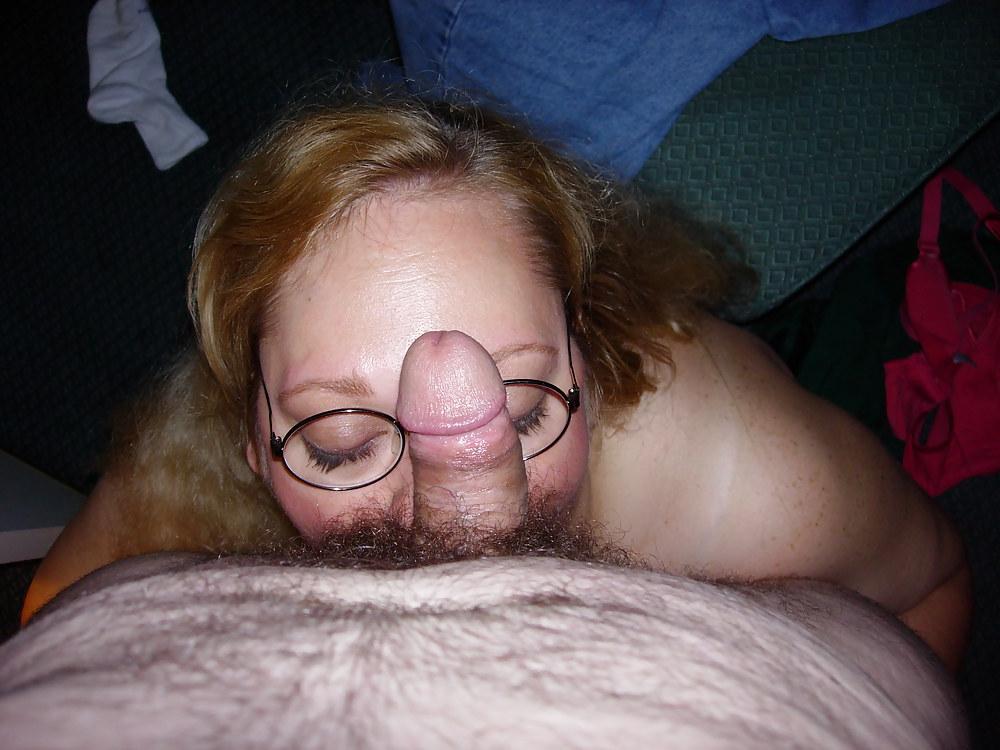 22P Sucking Cock on Her Knees