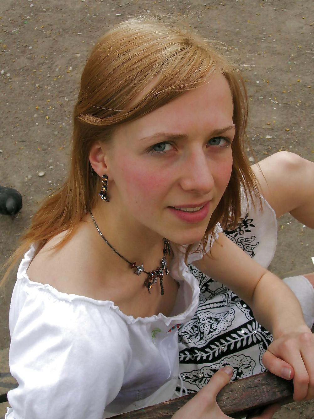 6P Downblouse