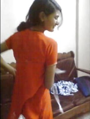 25P Baloch Girl Scandal by Desi Cock