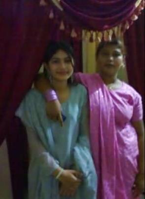 25P Baloch Girl Scandal by Desi Cock