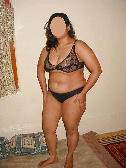 25P Desi BBW8