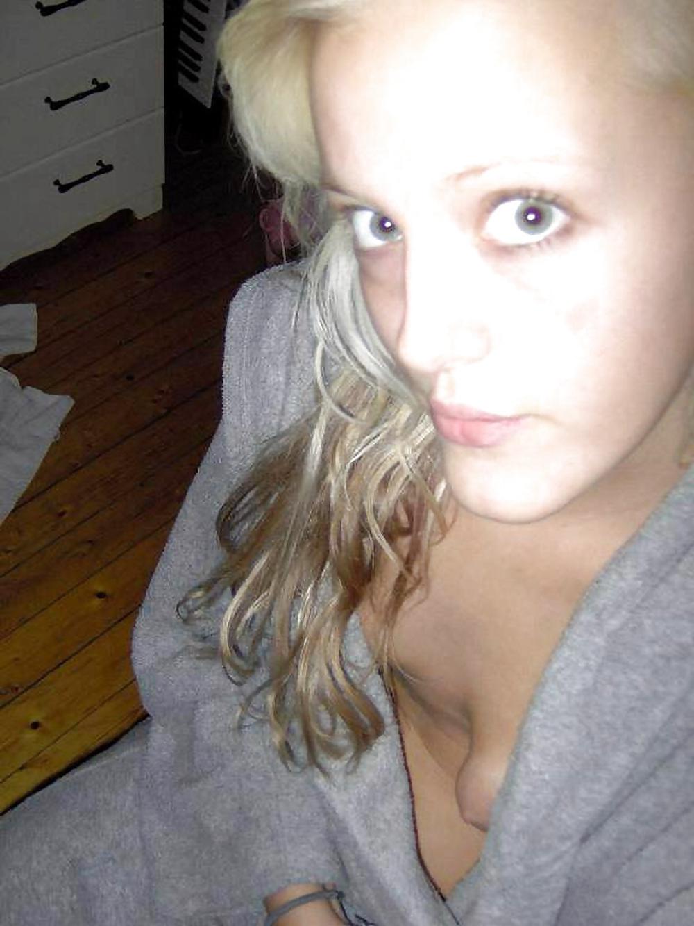 25P Downblouse and Nipple Slips 