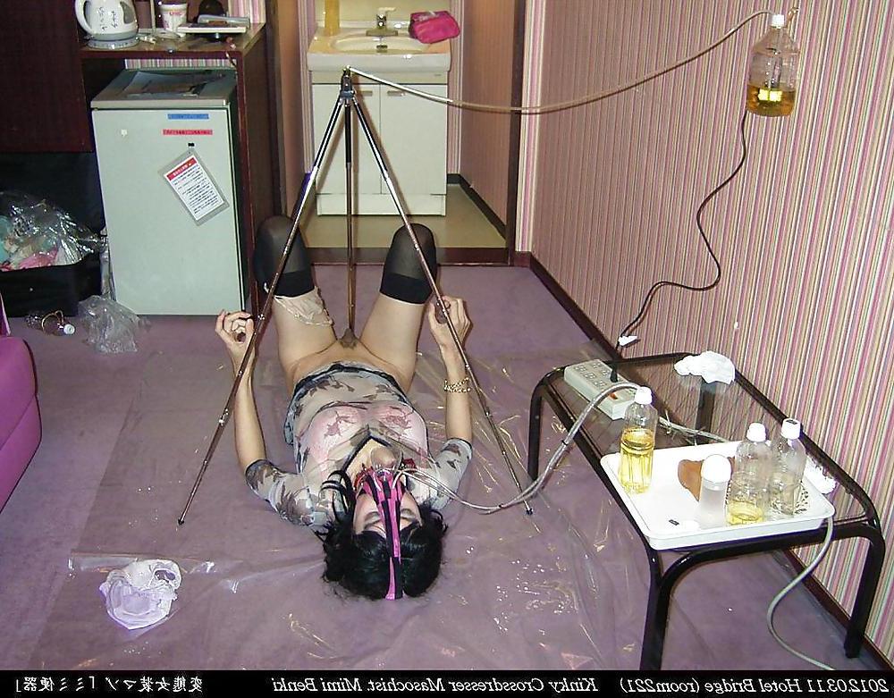 21P Toilet slave Mimi (2012.03.11) #8