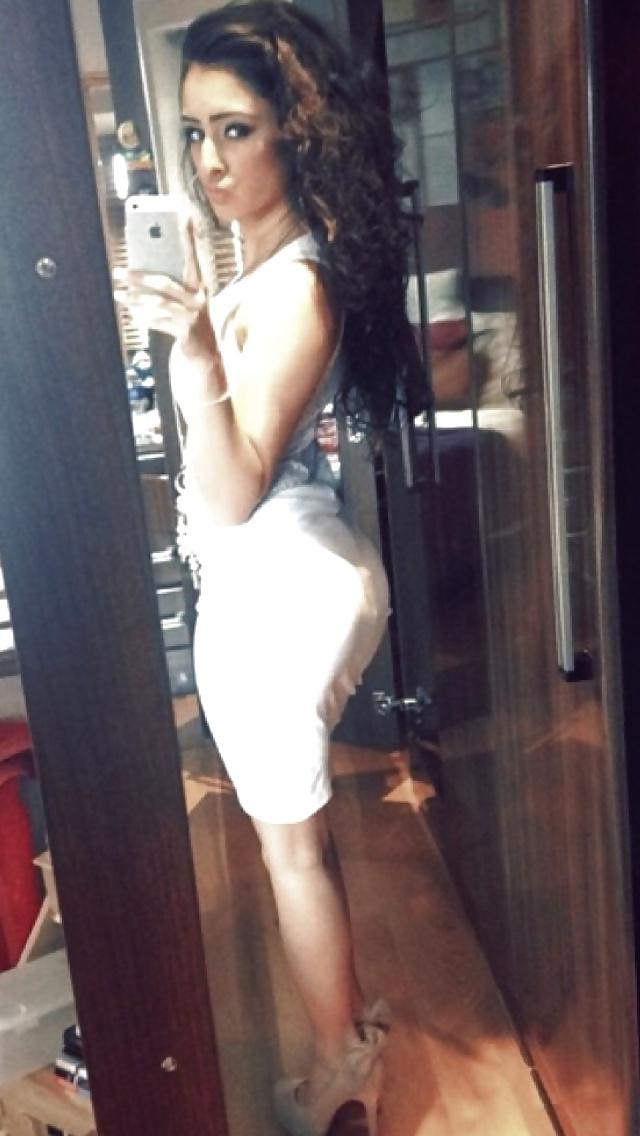 25P Desi slut please comment and degrade xxx