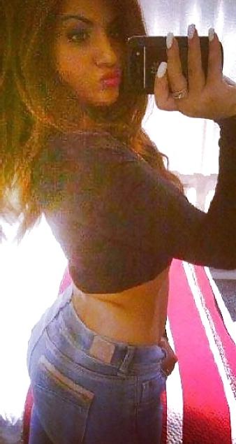 25P Desi slut please comment and degrade xxx