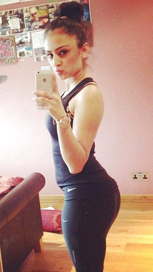 25P Desi slut please comment and degrade xxx