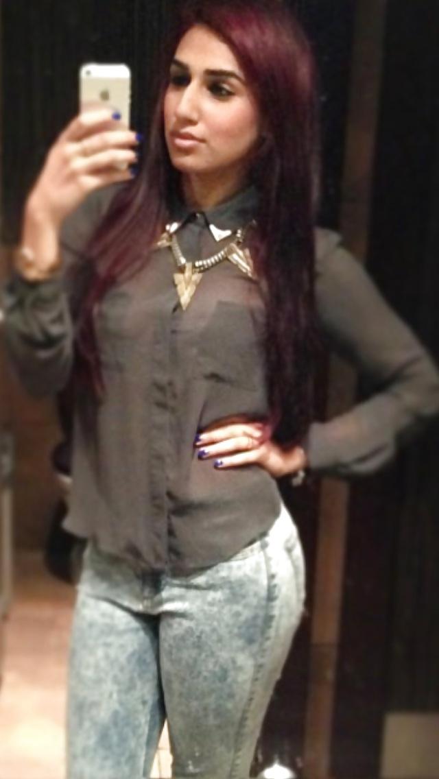 25P Desi slut please comment and degrade xxx