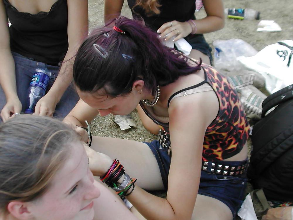 19P Upskirt, downblouse 4
