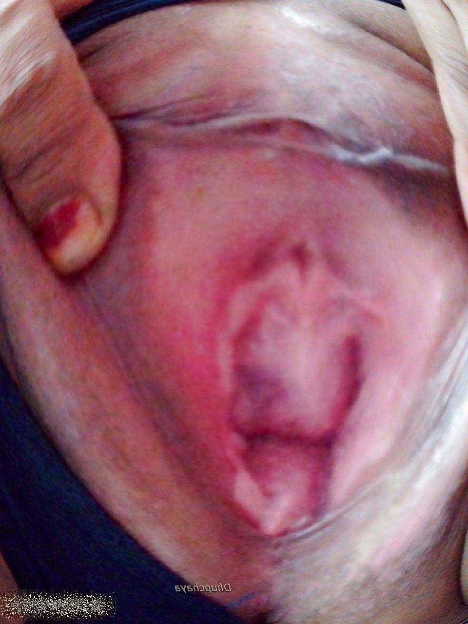 22P Desi Super Mature Aunty