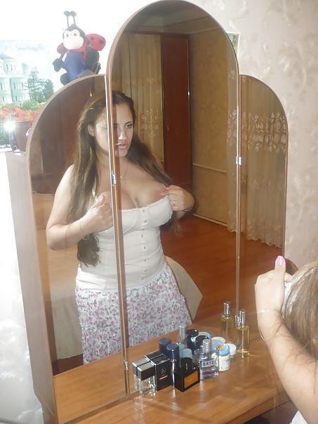 17P Busty Russian Woman 1575