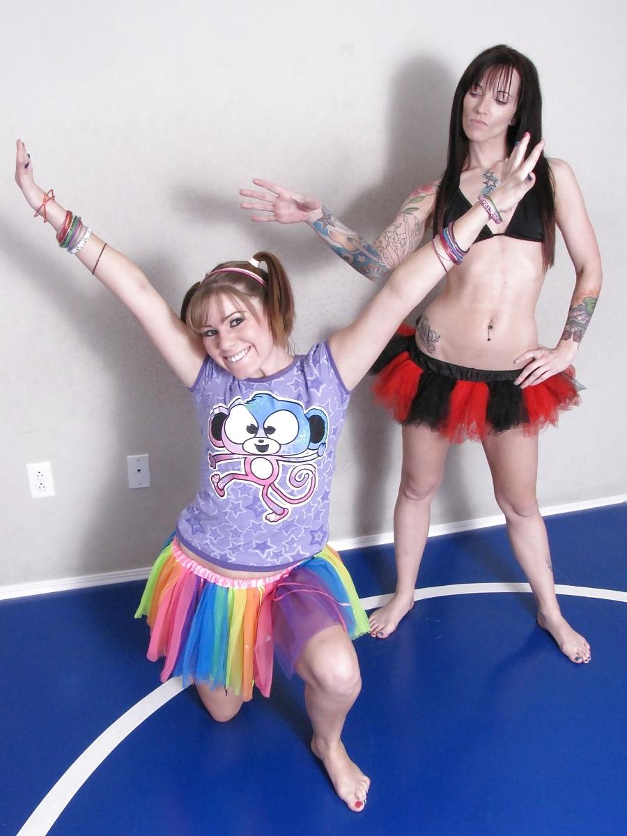 25P Lesbian Foot Fetish