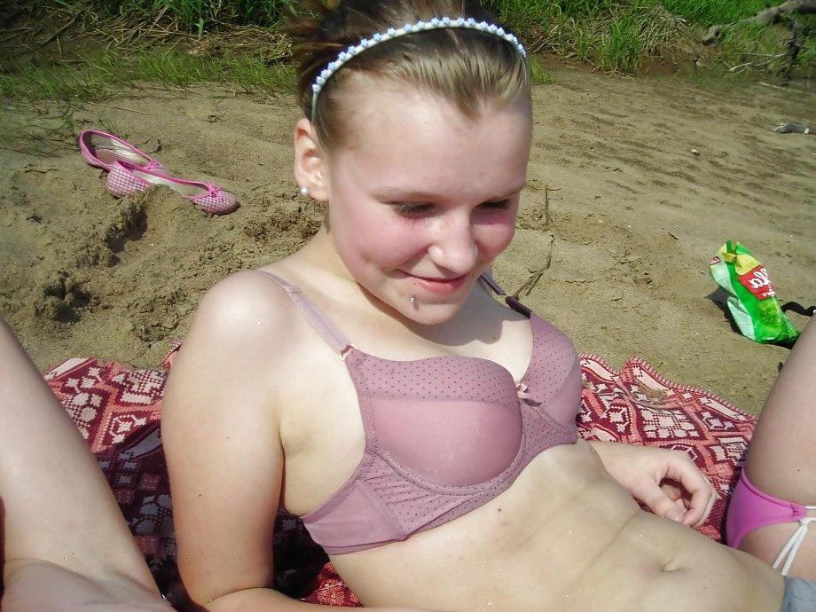 20P Teenager am See