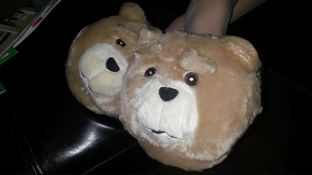 13P Bear feet