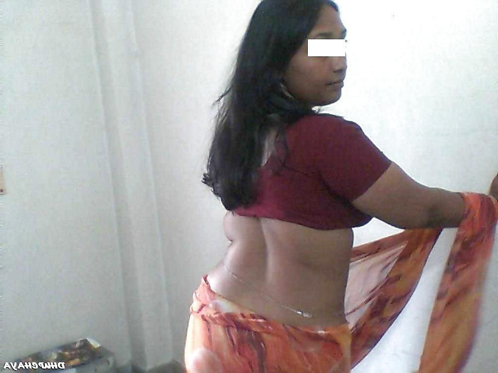 19P Desi sluty housewife