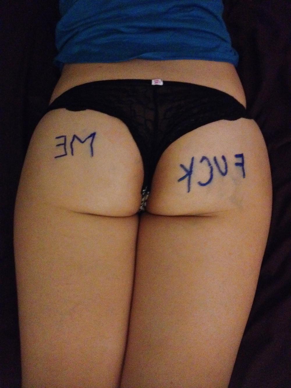 10P Skype and oovoo me to see my roomates ass 4 cum